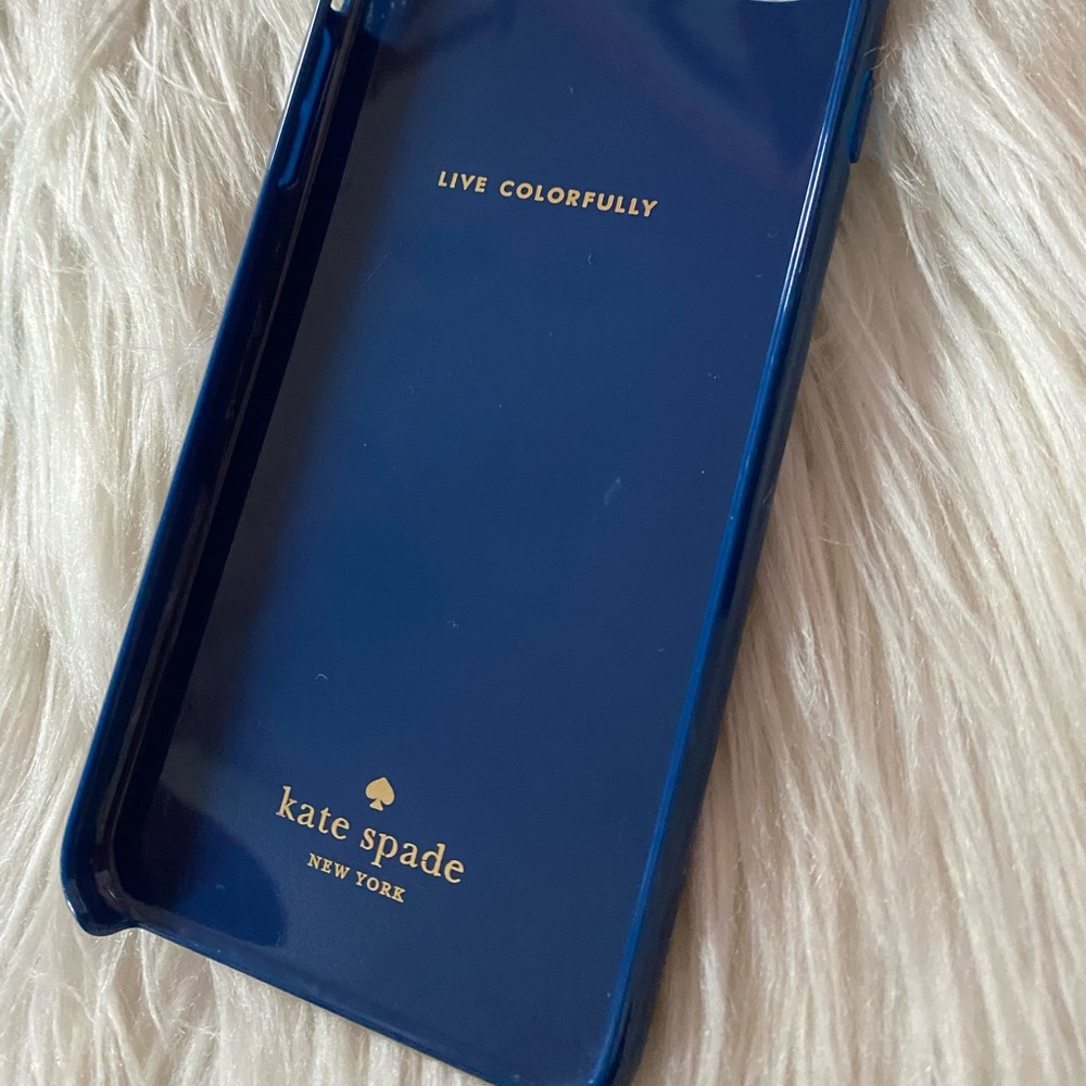 ✰ Kate Spade Case ✰ - Picture 2 of 3